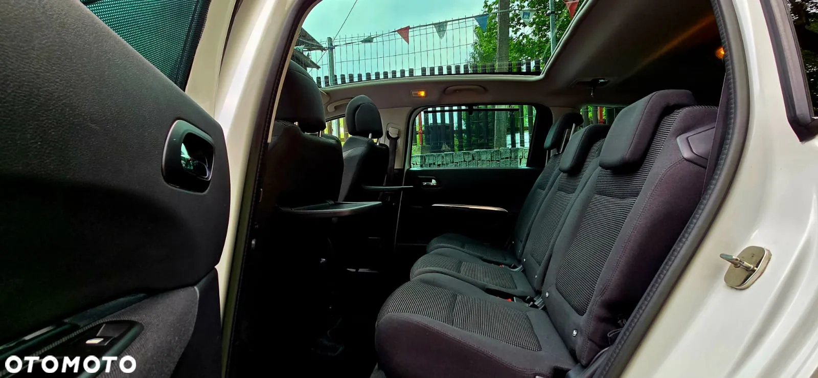 Peugeot 5008 1.6 HDi Access 7os - 23