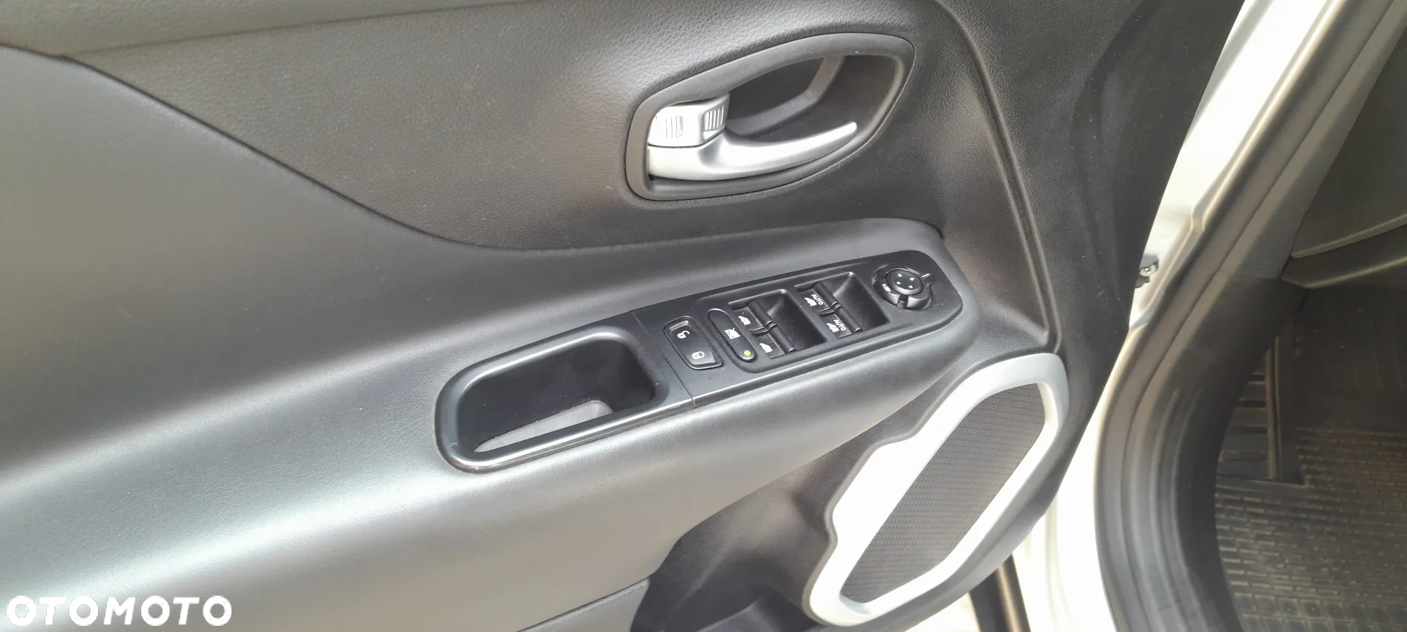 Jeep Renegade 2.0 MultiJet Active Drive Low Automatik Limited - 21