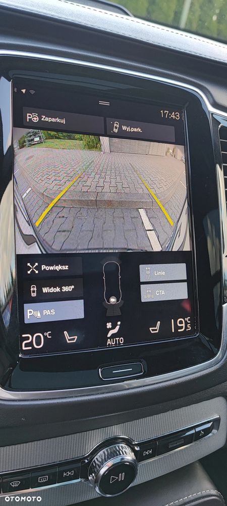 Volvo XC 90 T6 AWD R-Design - 23