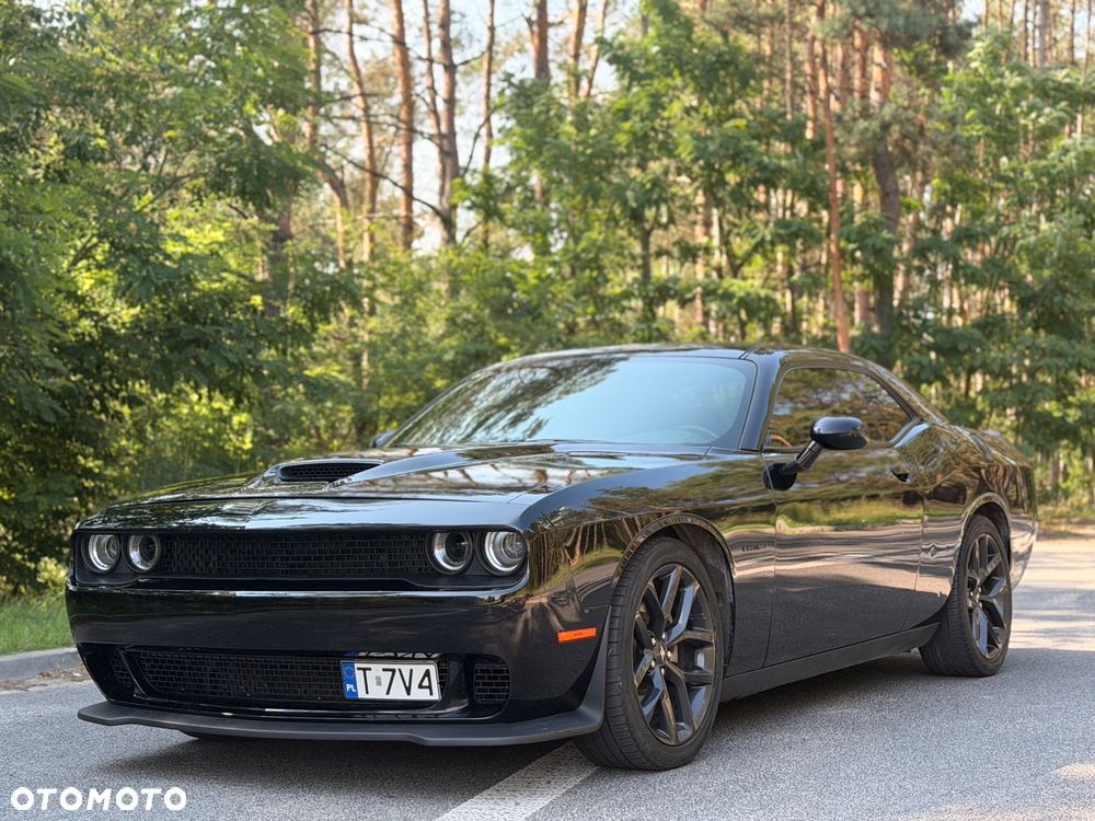 Dodge Challenger - 14