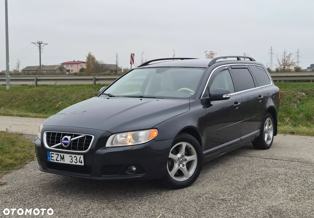 Volvo V70 - 1