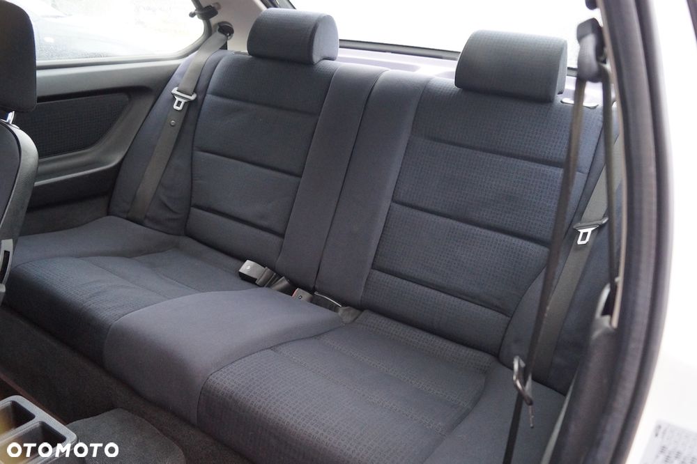 BMW Seria 3 - 31