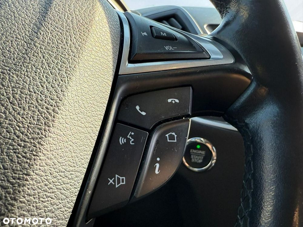 Ford S-Max - 31