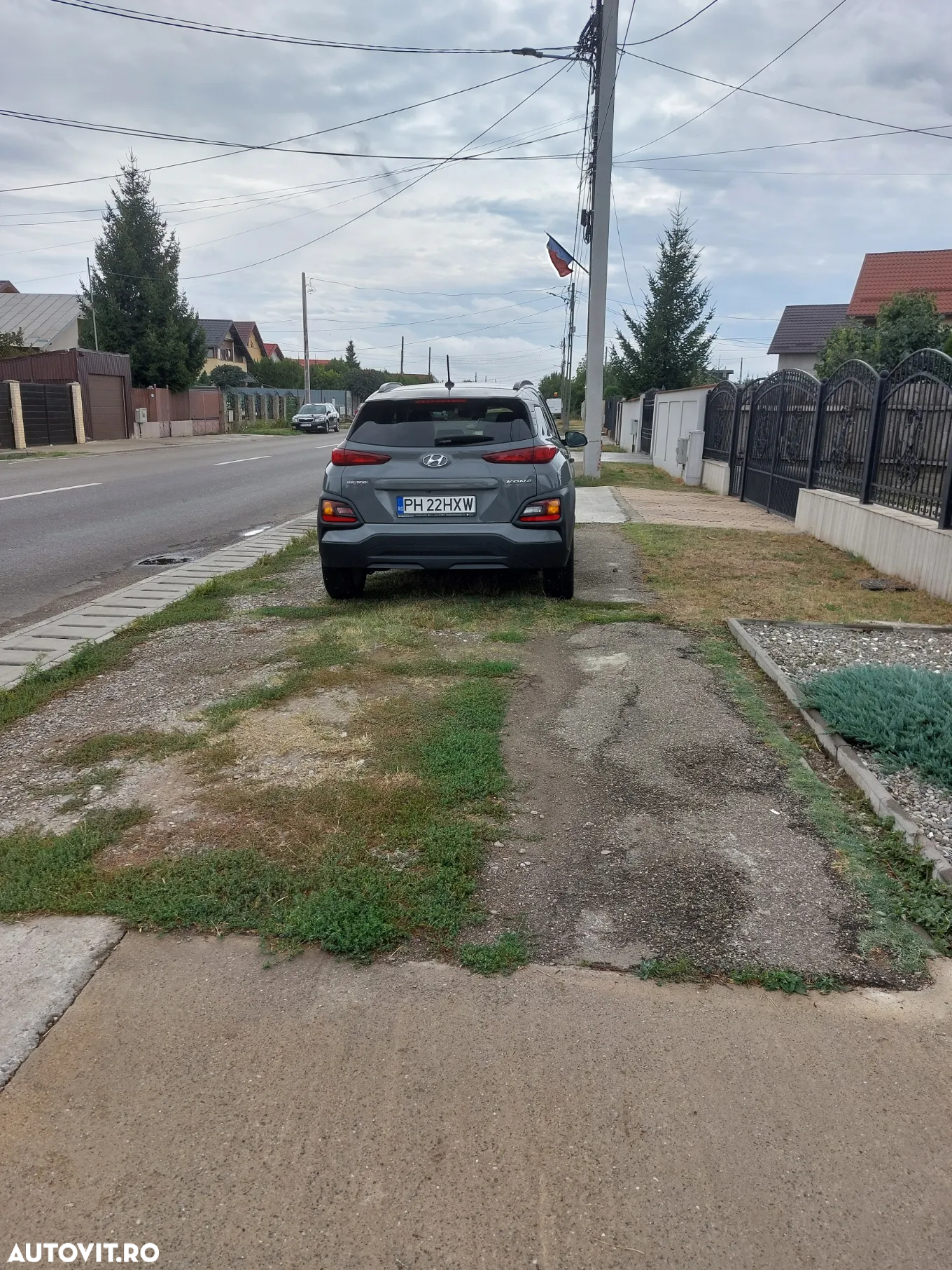 Hyundai KONA 1.0 T-GDI 2WD Highway - 2