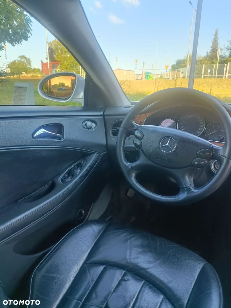 Mercedes-Benz CLS - 17