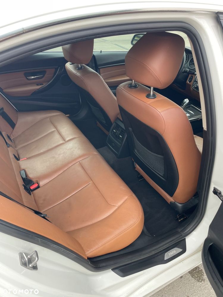 BMW Seria 3 - 12