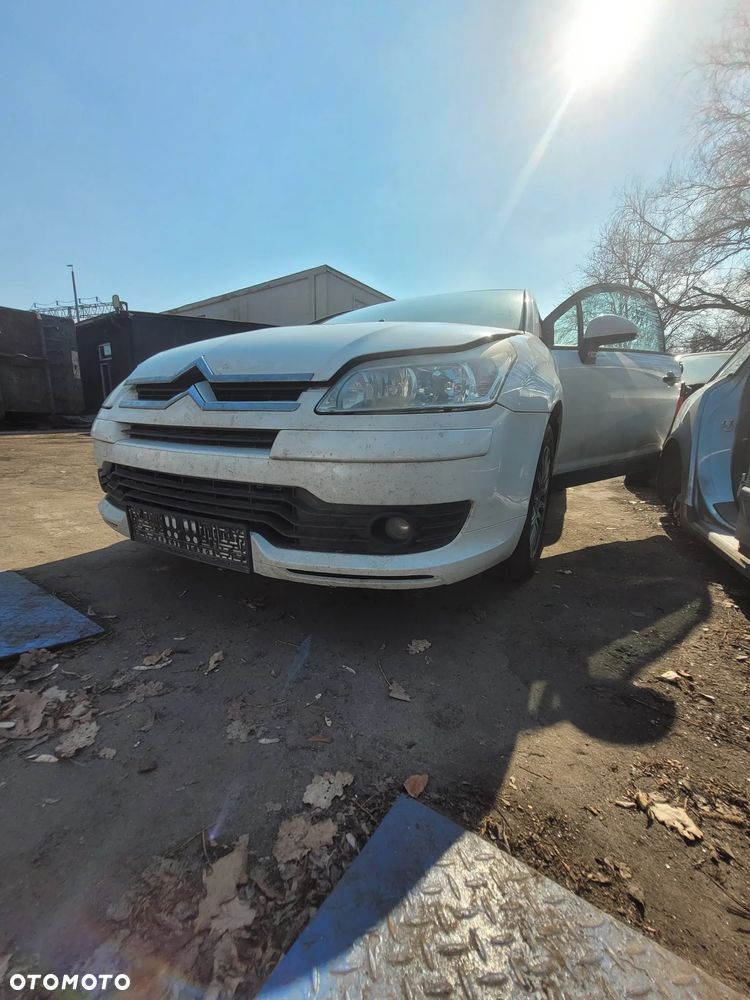 Części- Citroen C4  Pojemność: 1360  Moc: 65kW  Rok: 2008  Benzyna - 5