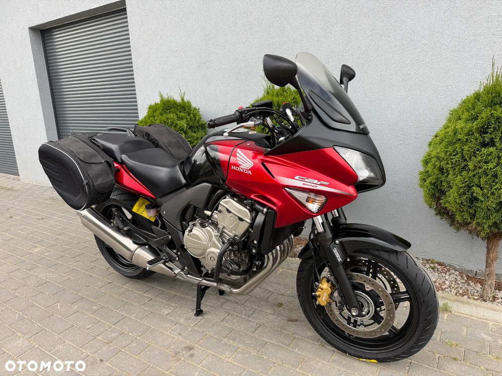 Honda CBF - 3