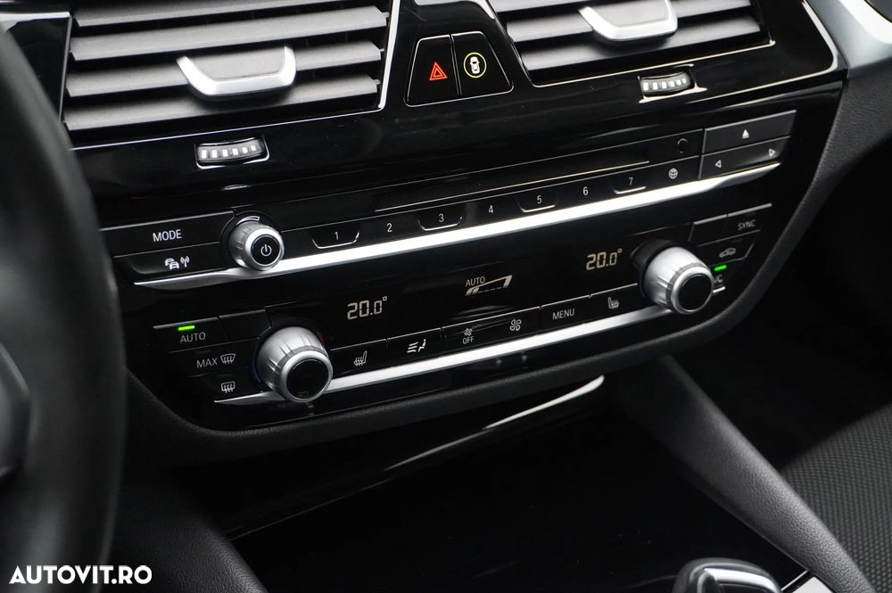 BMW Seria 5 520i Aut. Sport Line - 19