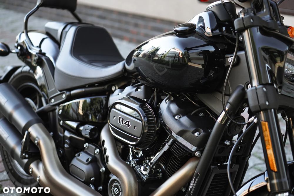 Harley-Davidson Softail Fat Bob - 2