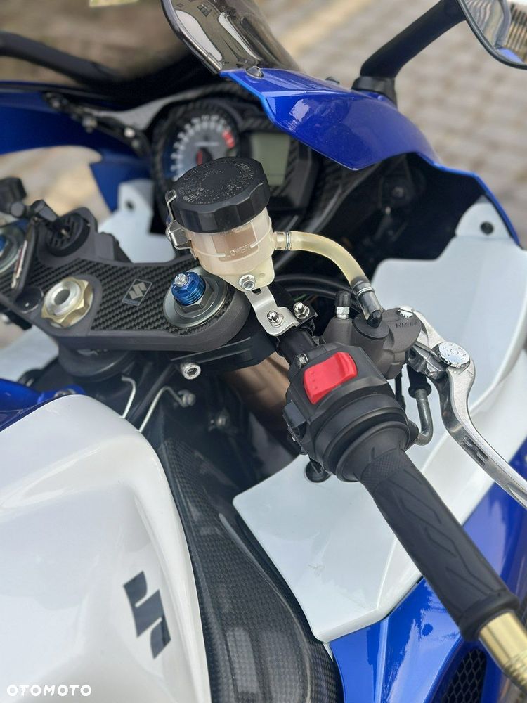 Suzuki GSX-R - 34