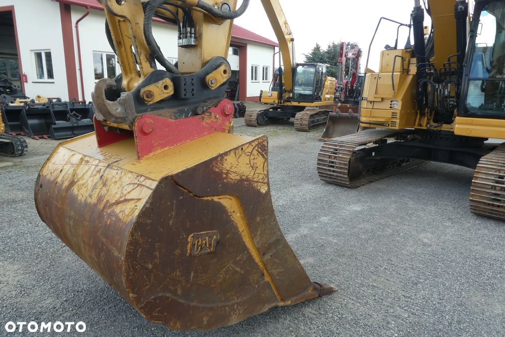 Caterpillar 325FL - 11