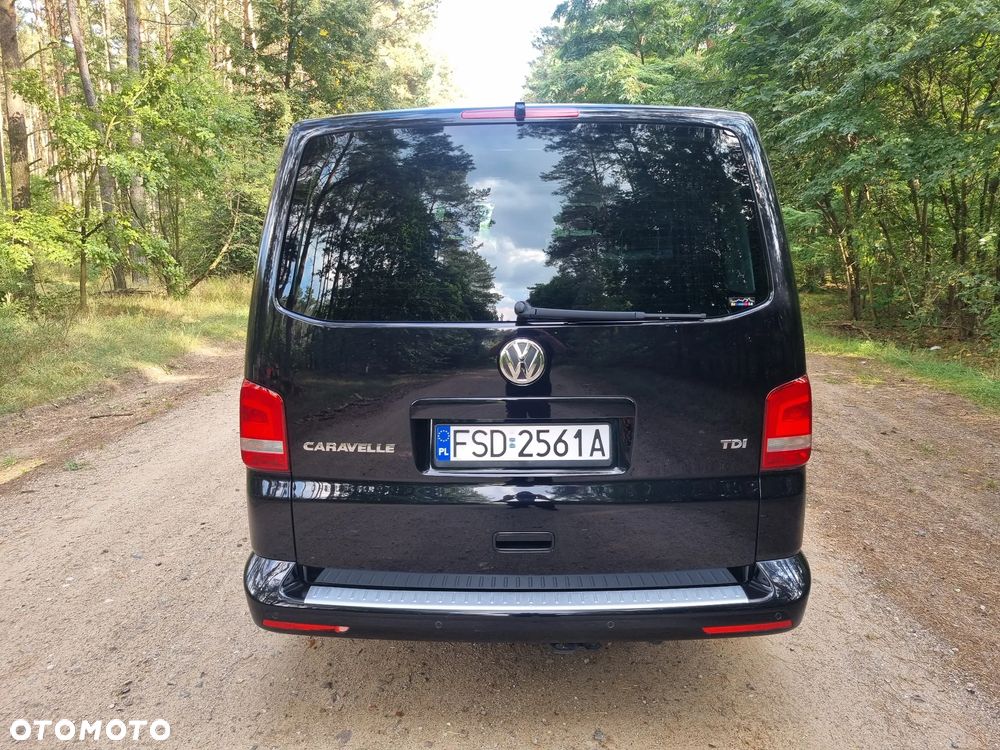 Volkswagen Caravelle - 16