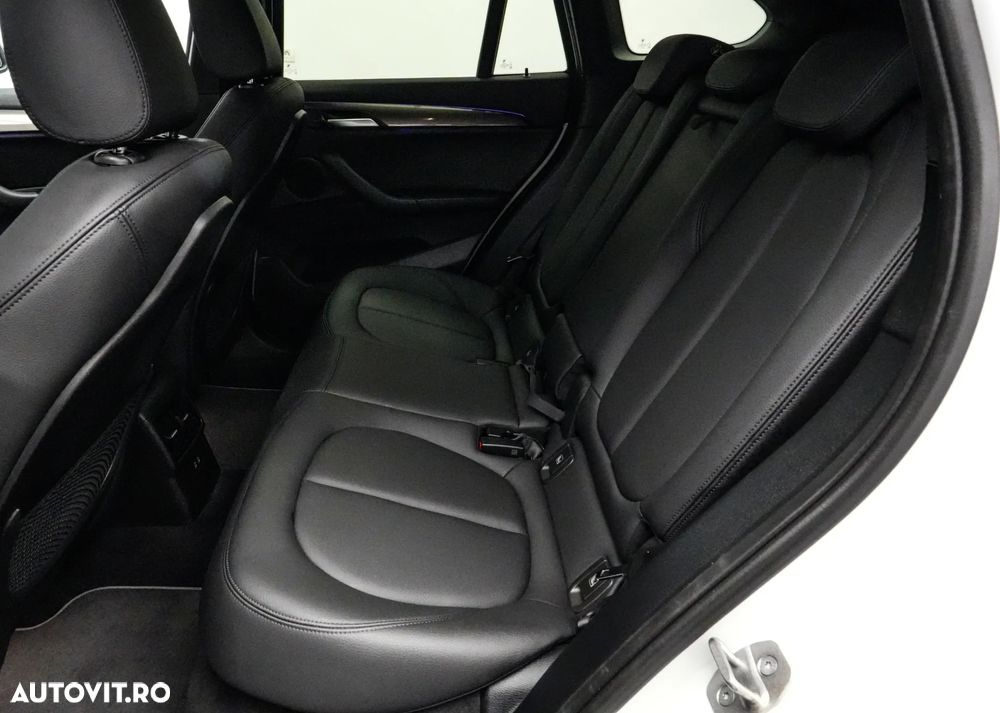 BMW X1 xDrive25e AT PHEV - 16