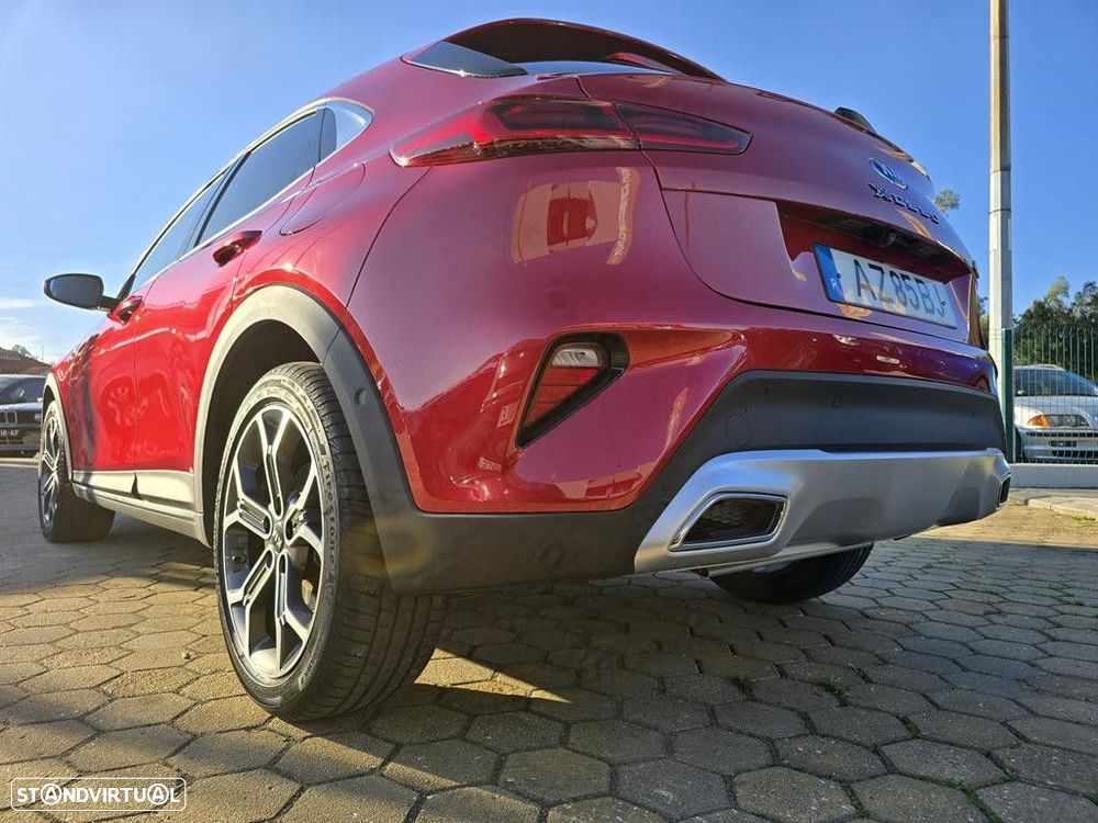 Kia XCeed - 12