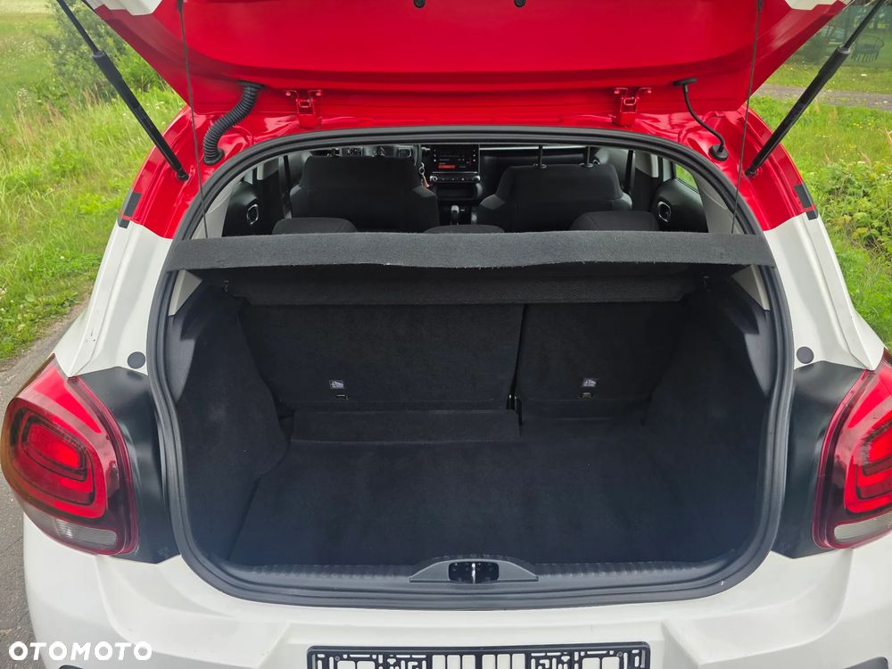 Citroën C3 1.2 PureTech Shine - 16