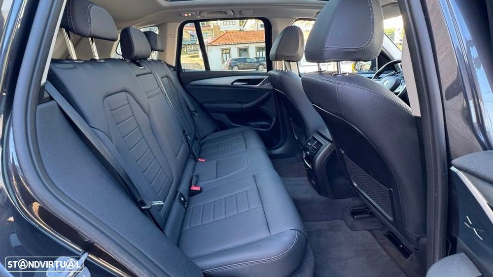 BMW iX3 Inspiring - 19