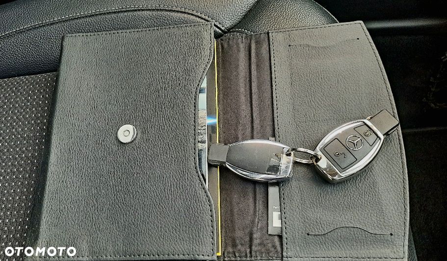 Mercedes-Benz GLE 250 d 4-Matic - 19