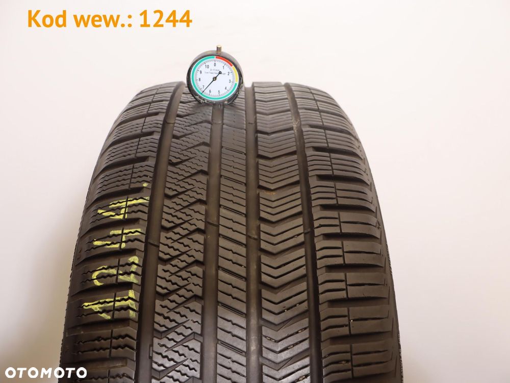 Vredestein Quatrac 5 - 245/45 R18
