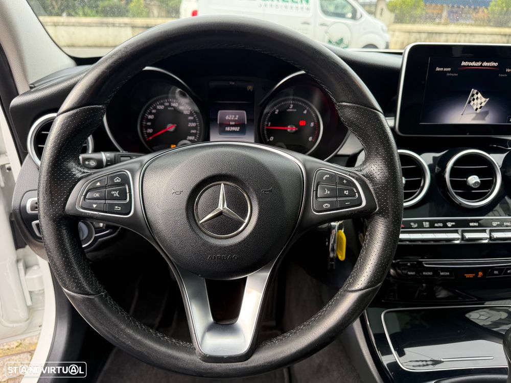 Mercedes-Benz C 220 Station CDI DPF BlueEFFICIENCY Avantgarde Edition - 27