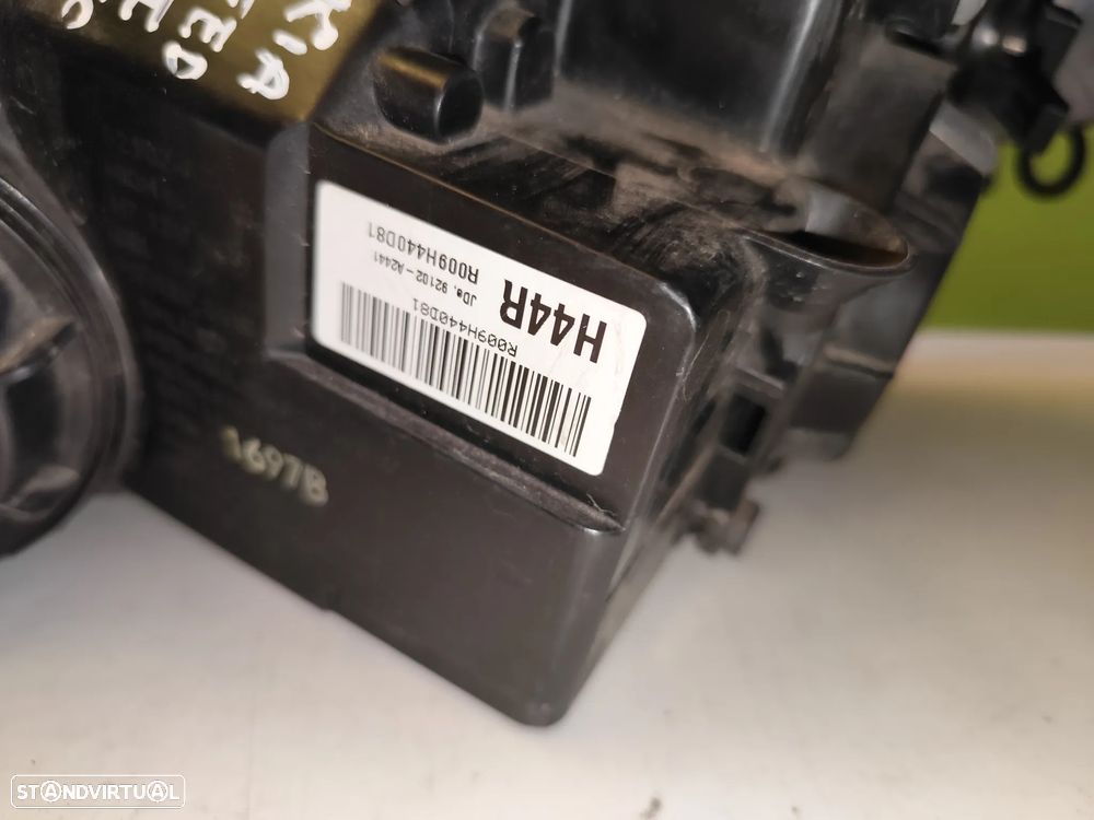 KIA CEED II FAROL DIREITO - FF721 - 7