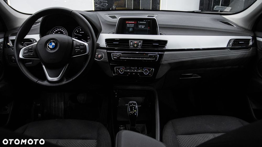 BMW X2 sDrive18i GPF Advantage - 11