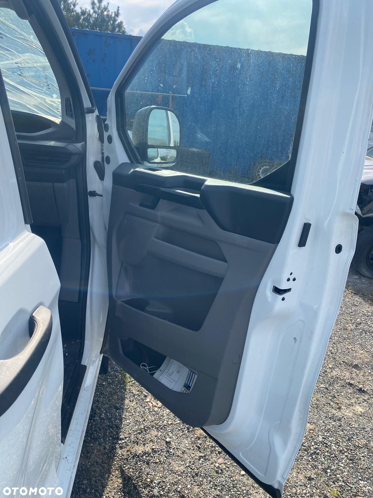 Ford Transit custom - 19