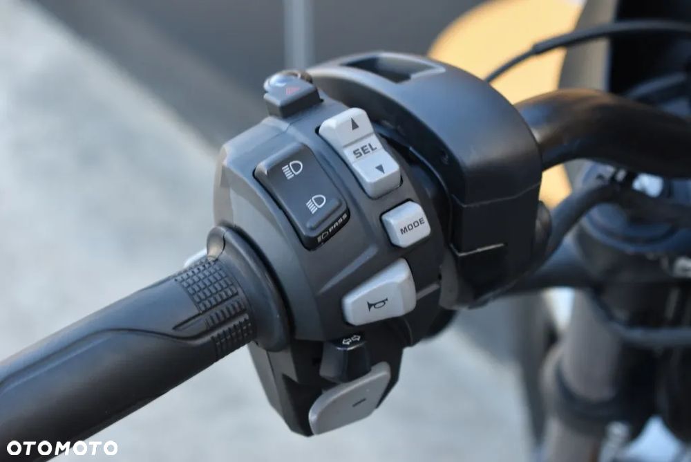 Honda CMX - 23