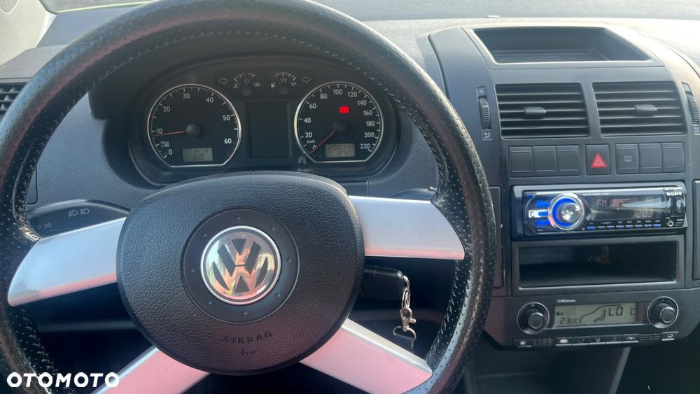 Volkswagen Polo 1.2 12V Fun - 25