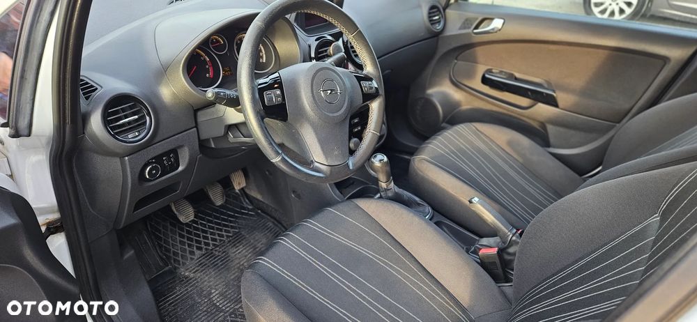 Opel Corsa - 7