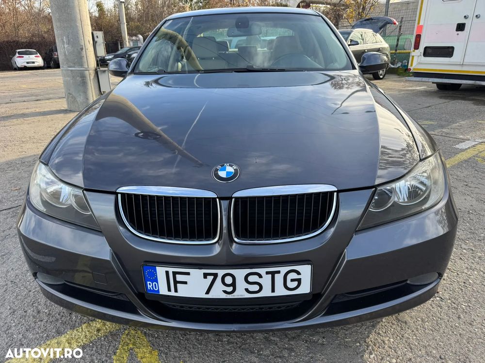 BMW Seria 3 318d - 3