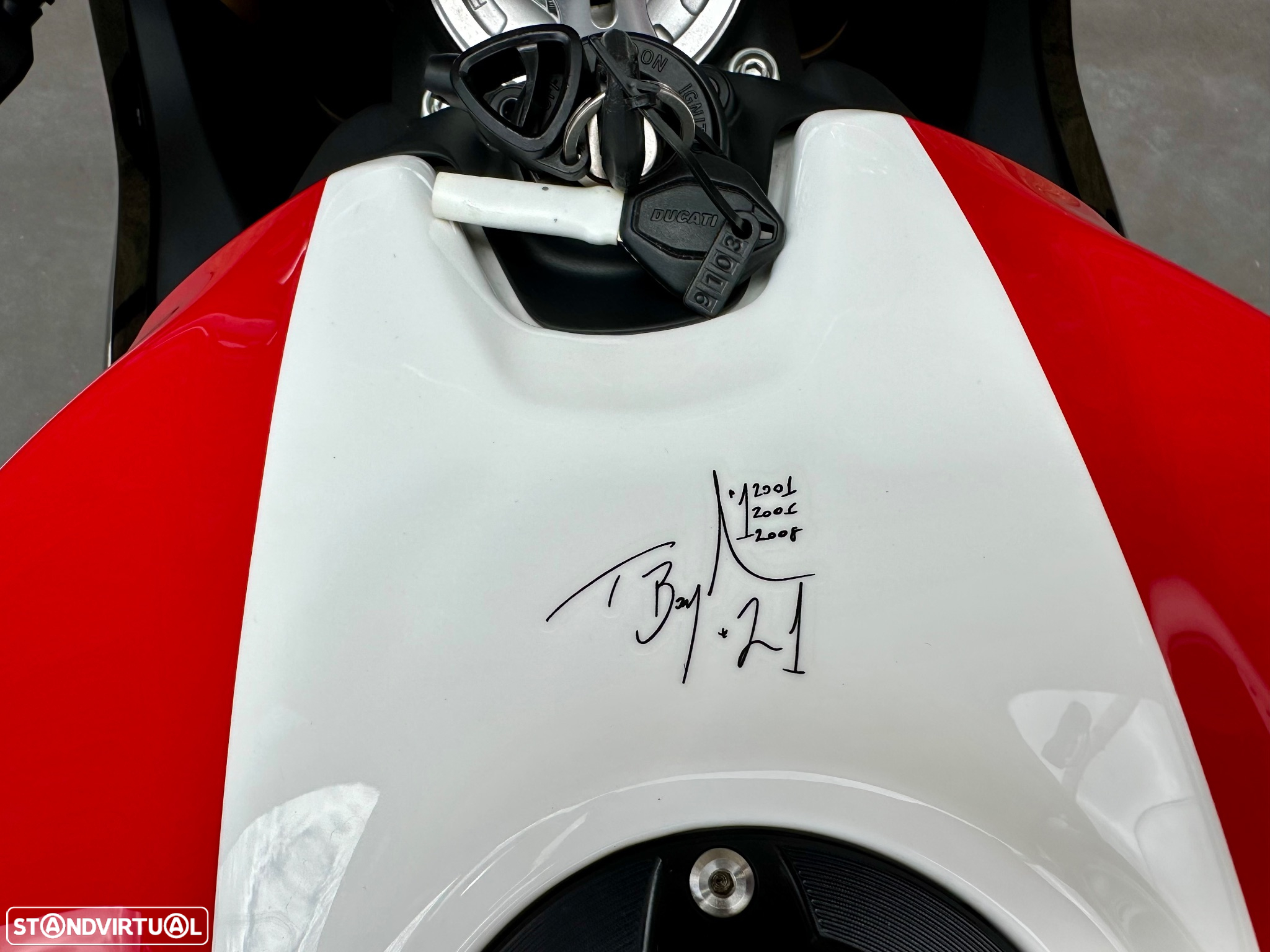 Ducati Panigale V2 Bayliss 20th Anniversary #59 - 8