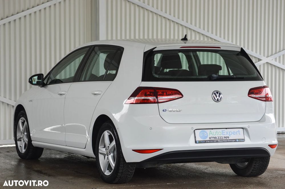 Volkswagen Golf e-Golf - 20