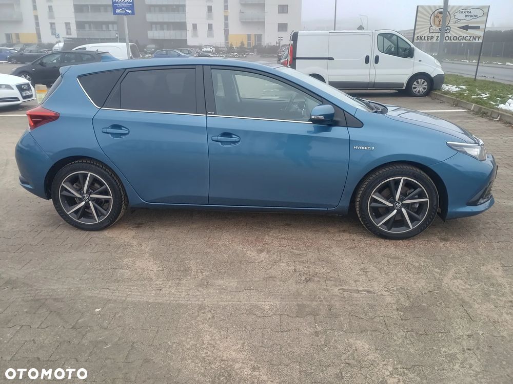 Toyota Auris 1.8 VVT-i Automatik Edition S+ - 3