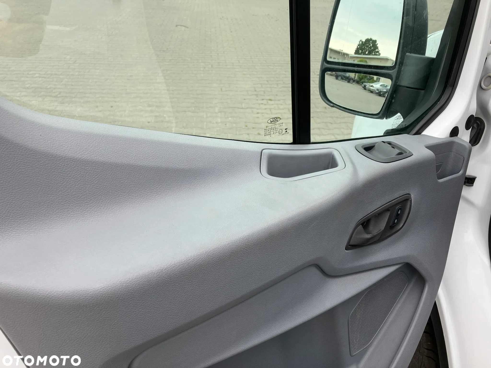 Ford Transit - 17