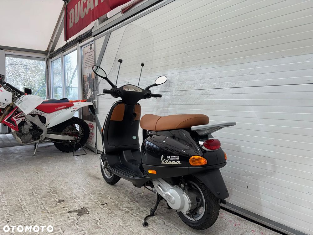 Piaggio Vespa - 20