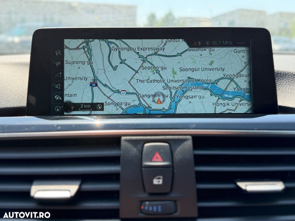BMW Seria 3 320d xDrive AT Luxury Line - 14