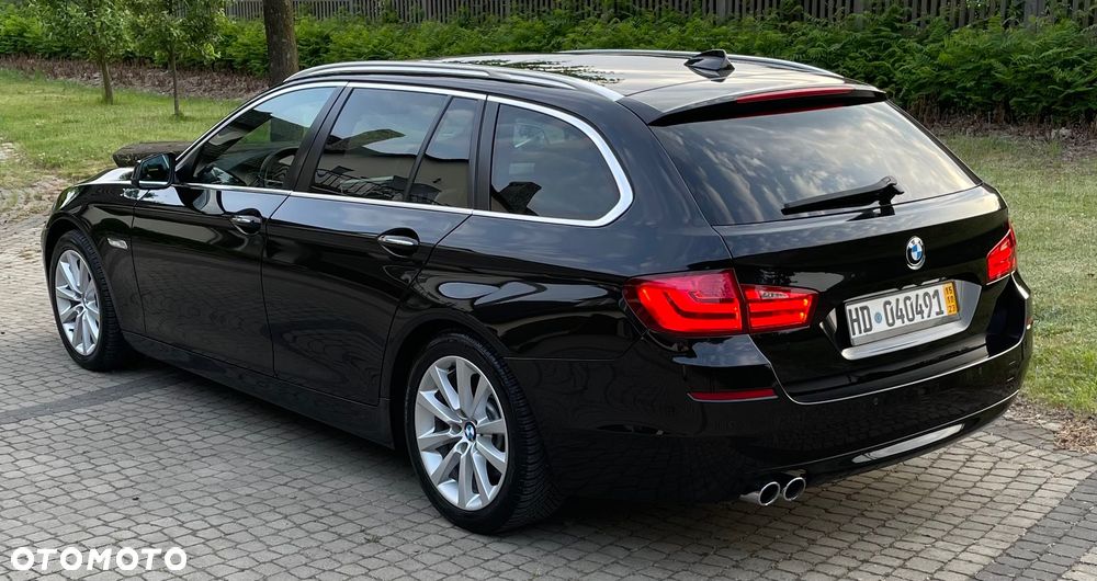 BMW Seria 5 525d - 5