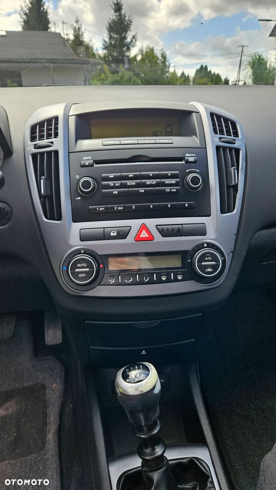 Kia Ceed Cee'd 1.6 Crdi Comfort - 16