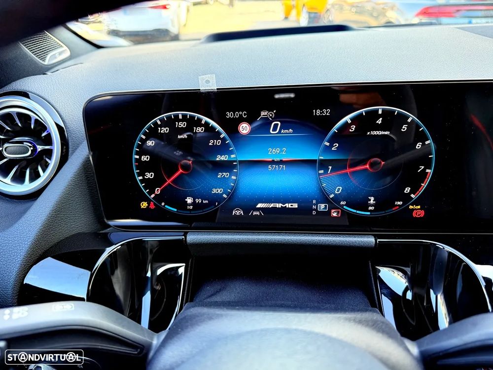 Mercedes-Benz GLA 45 AMG S 4Matic+ Speedshift DCT 8G - 16