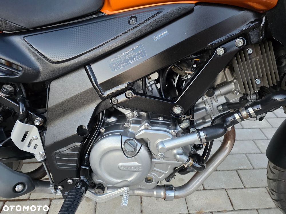 Suzuki DL - 2