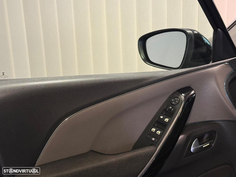 Citroën Grand C4 Spacetourer BlueHDi 120 Stop&Start EAT6 RIP CURL - 24