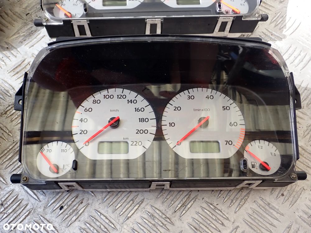 LICZNIK ZEGAR VW GOLF III 1H0919861B, BMW E10 114 - 3