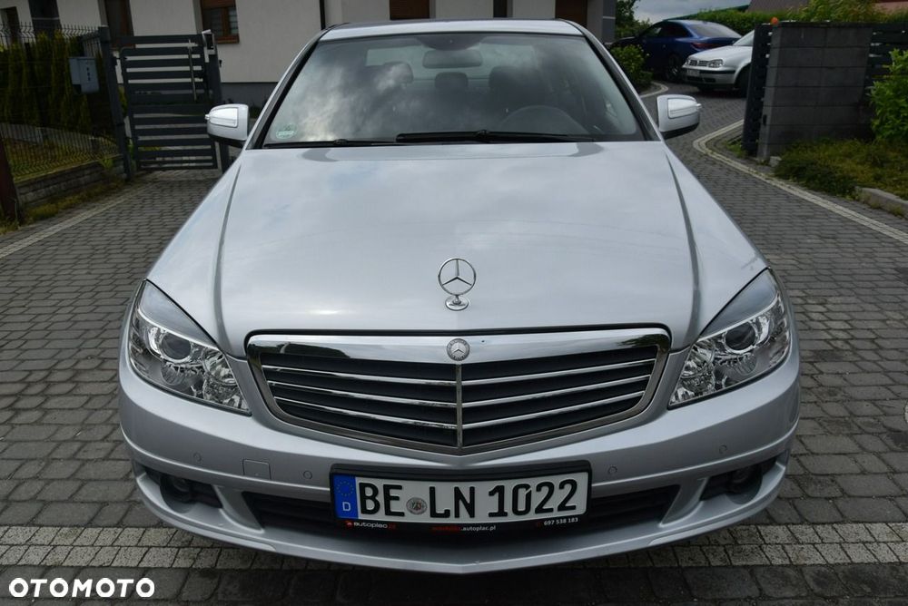 Mercedes-Benz Klasa C 180 Kompressor Automatik Classic - 9