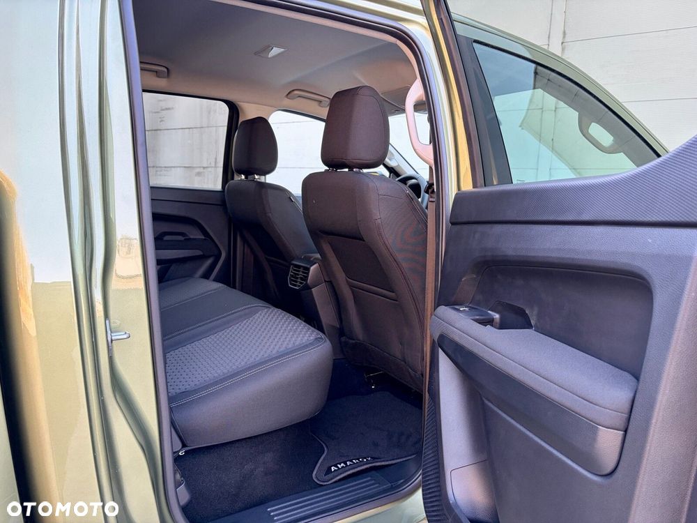 Volkswagen Amarok - 14