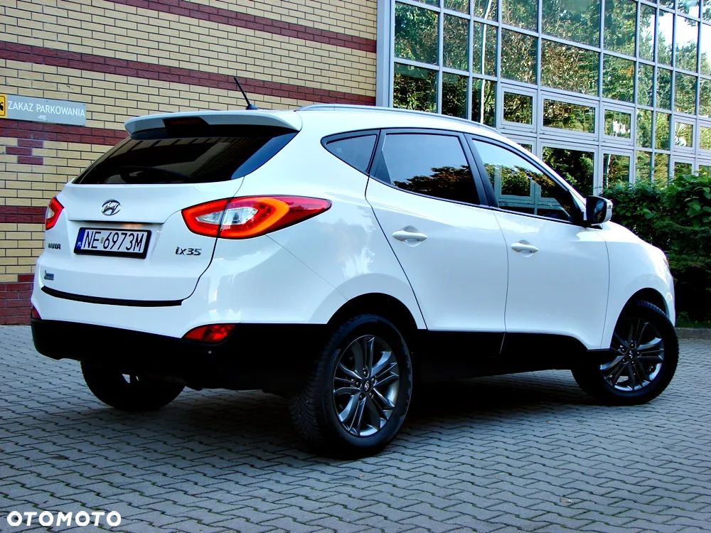 Hyundai ix35 1.6 2WD Fifa World Cup Edition - 4