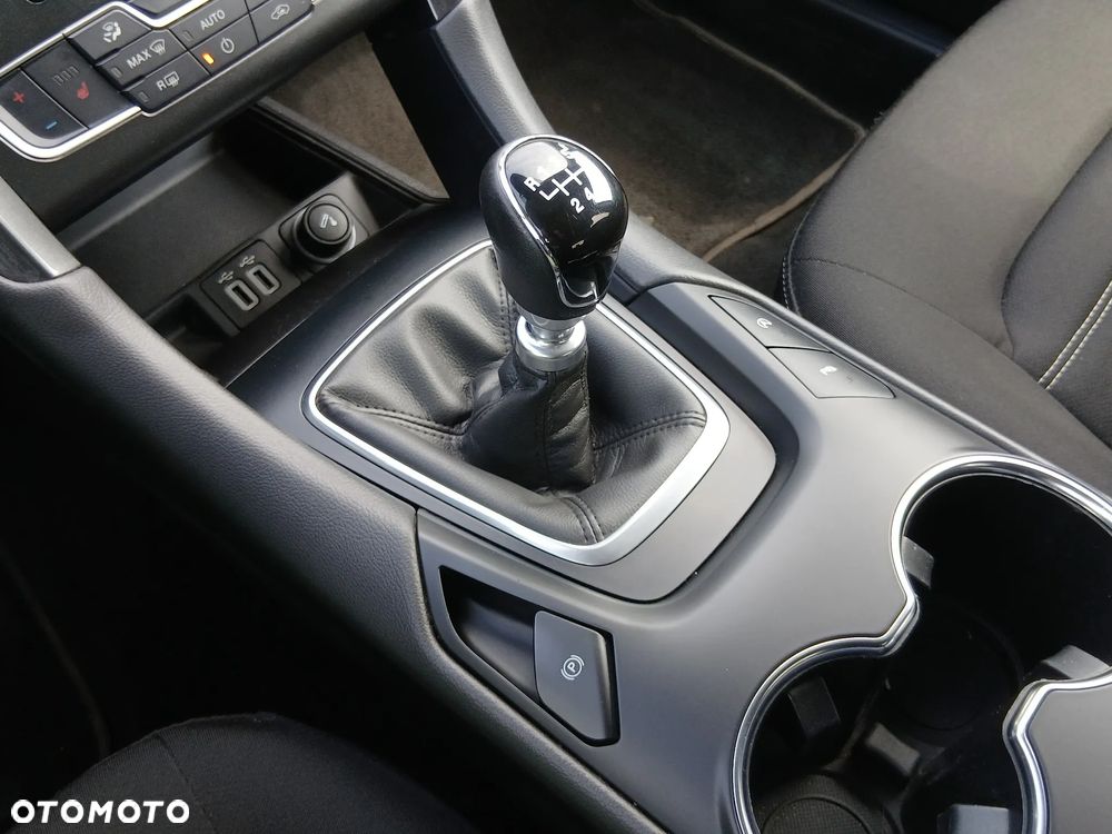 Ford Mondeo 2.0 EcoBlue Trend - 13