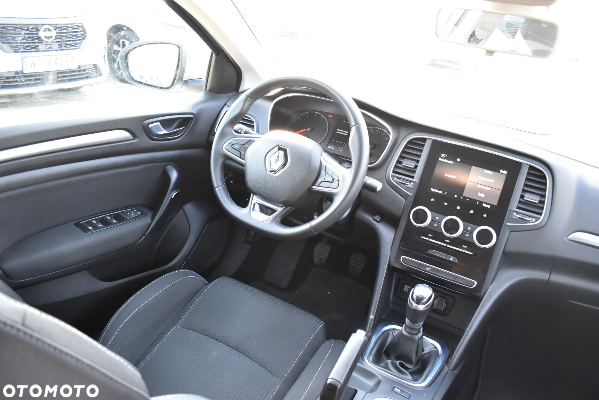 Renault Megane 1.3 TCe FAP Zen - 21
