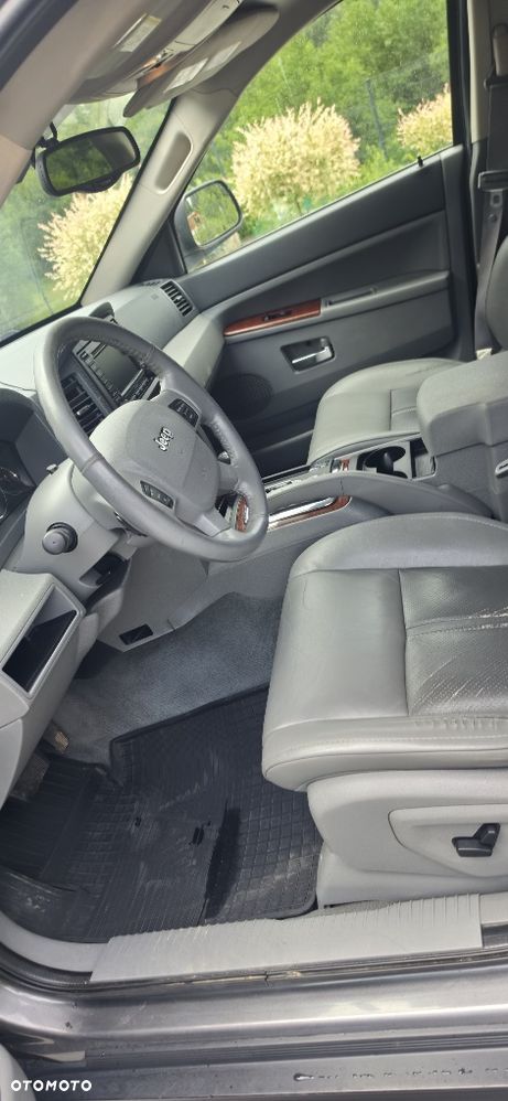 Jeep Grand Cherokee 2006 photo 5