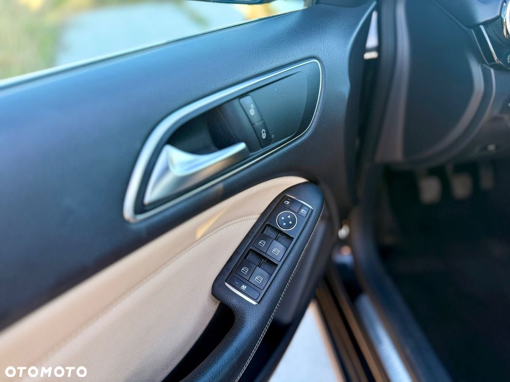 Mercedes-Benz Klasa B - 15